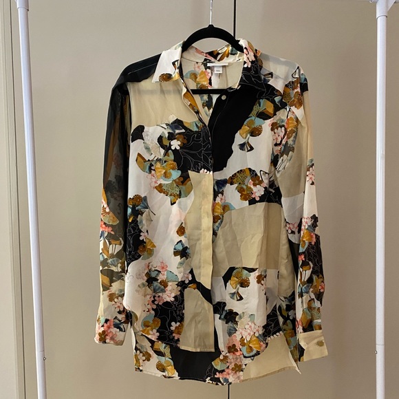 Floral Sheer Button Up - Picture 2 of 4